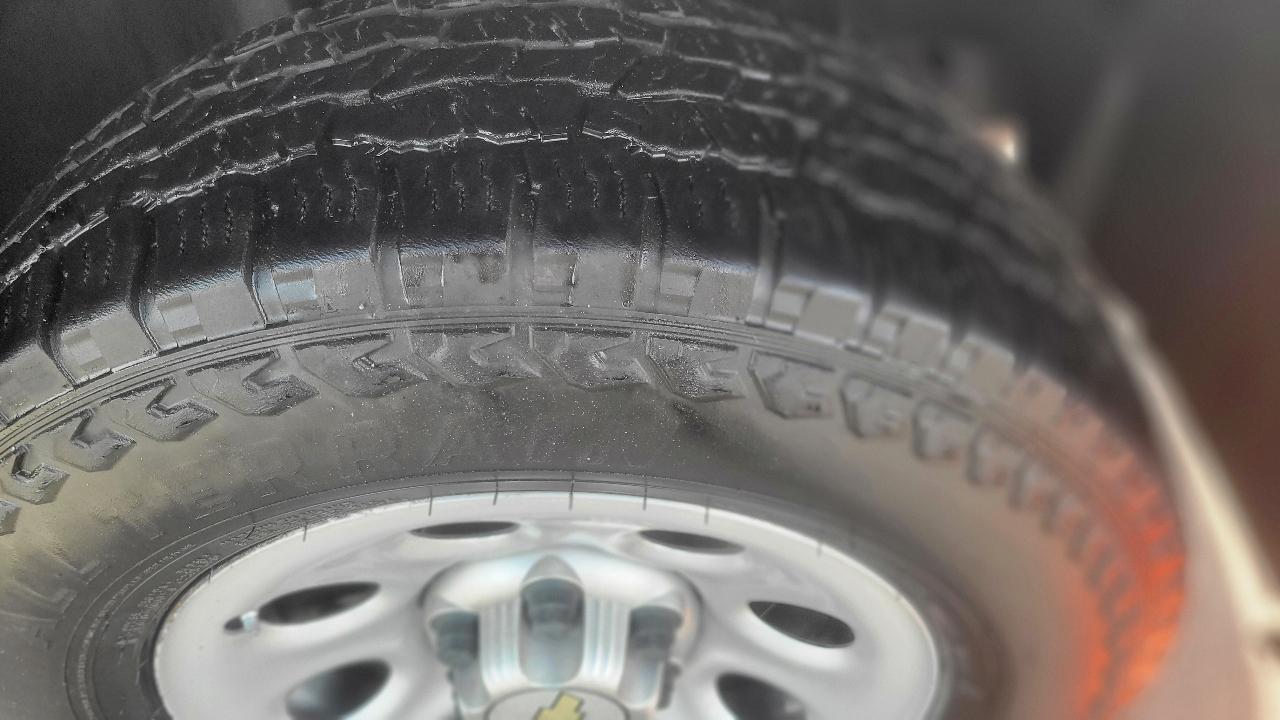 Chevrolet Silverado 1500 4WD Reg Cab 119.0" Work Truck 2012