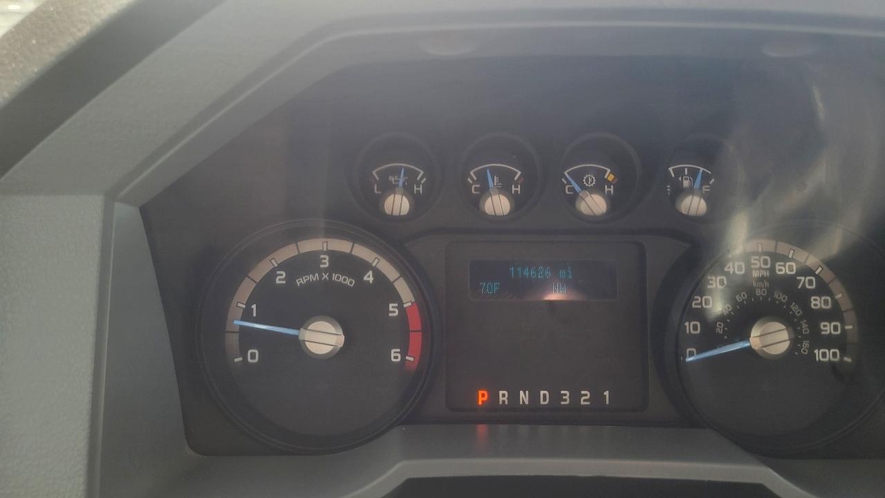 Ford Super Duty F-550 DRW 4WD SuperCab 186" WB 84" CA XLT 2016