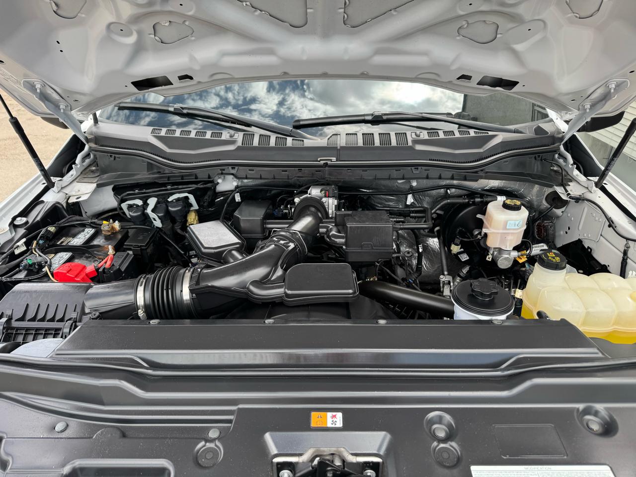 Ford Super Duty F-250 SRW Lariat 2WD SuperCab 8' Box 2022