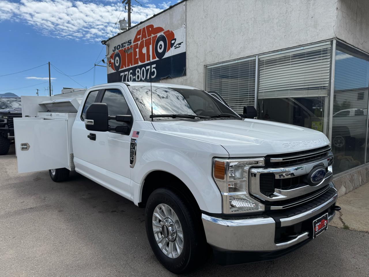 Ford Super Duty F-250 SRW Lariat 2WD SuperCab 8' Box 2022