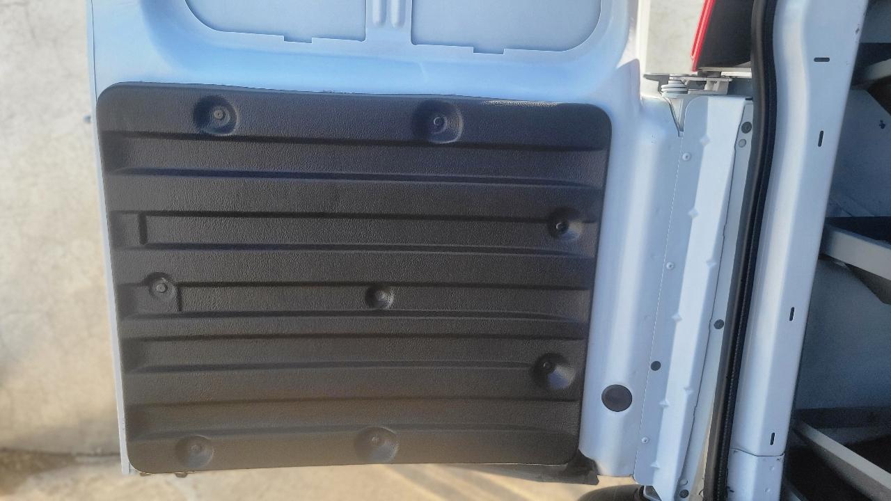 Chevrolet Chevy Cargo Van 2500 135" WB 2018