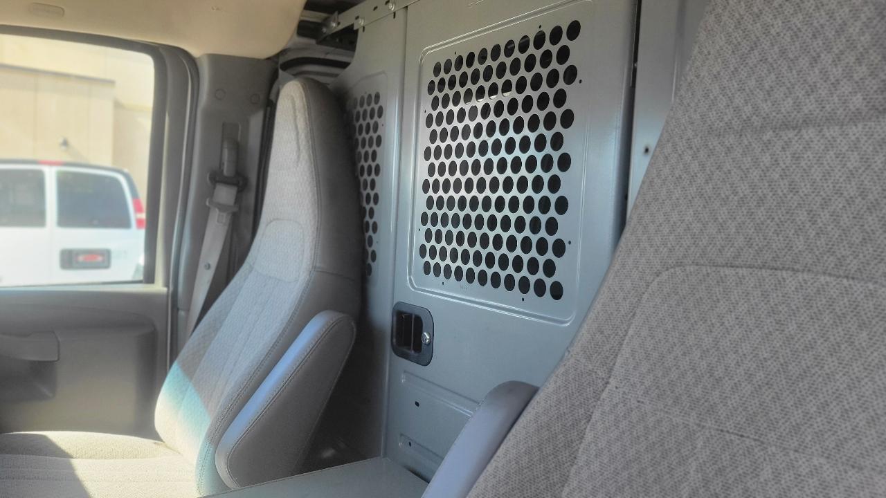 Chevrolet Chevy Cargo Van 2500 135" WB 2018