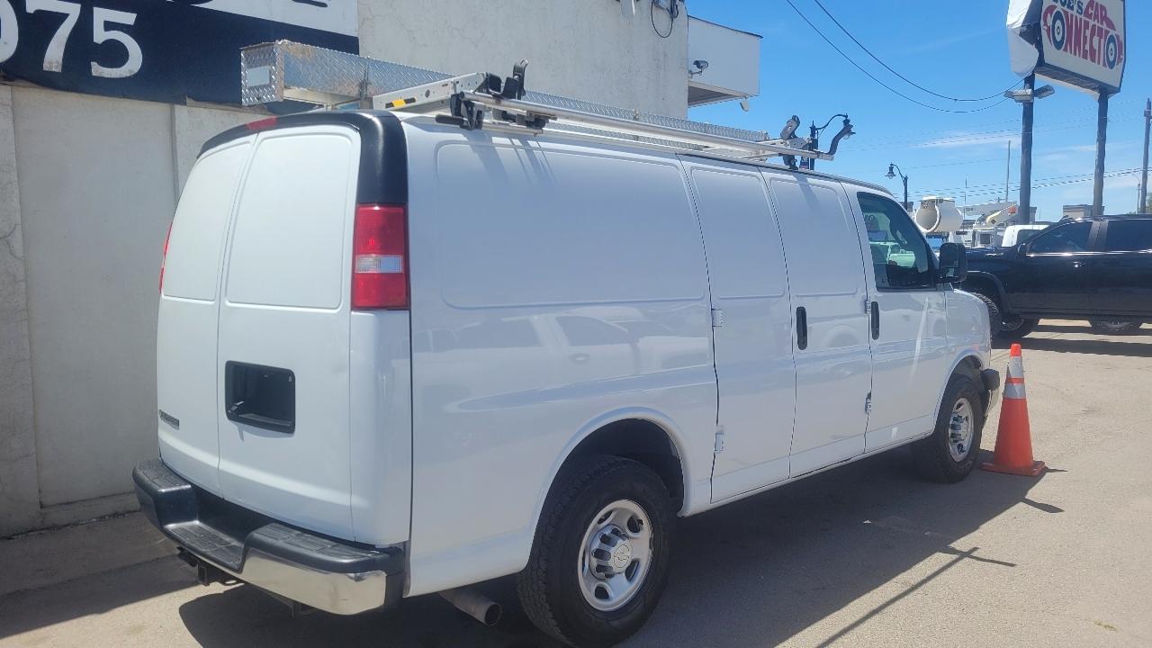 Chevrolet Express Cargo Van RWD 2500 135" 2018