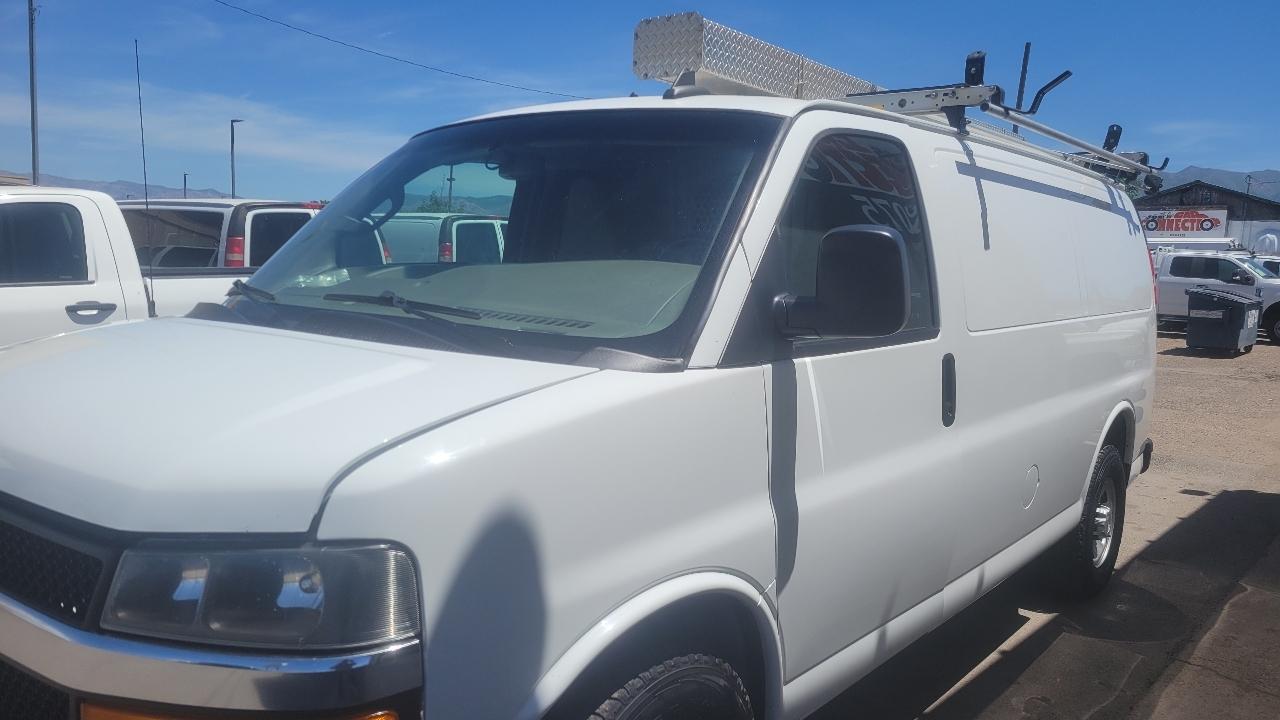 Chevrolet Express Cargo Van RWD 2500 135" 2018