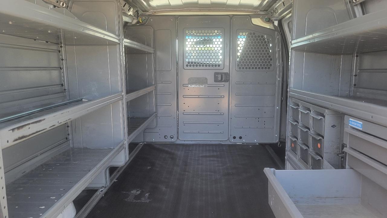 Chevrolet Express Cargo Van RWD 2500 135" 2018