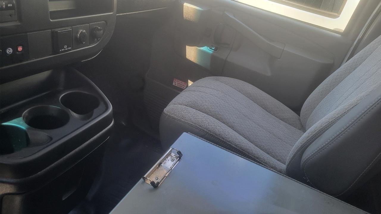 Chevrolet Express Cargo Van RWD 2500 135" 2018