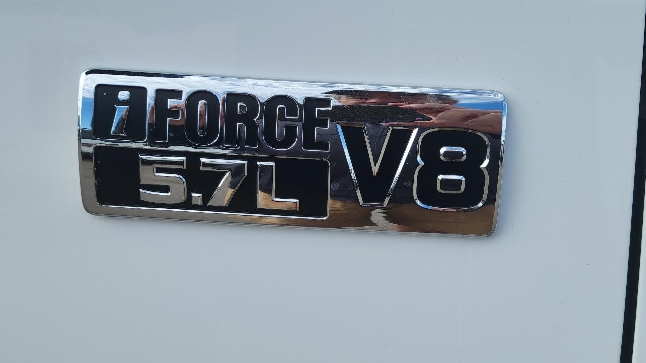 Toyota Tundra 4WD Limited Double Cab 6.5' Bed 5.7L (Natl) 2018