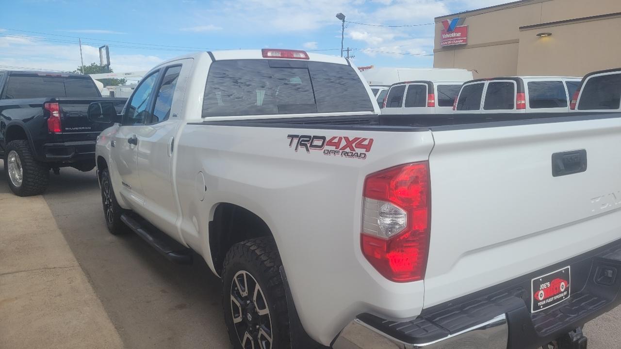 Toyota Tundra 4WD Limited Double Cab 6.5' Bed 5.7L (Natl) 2018