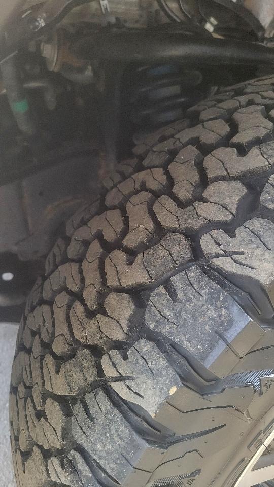 Toyota Tundra 4WD Limited Double Cab 6.5' Bed 5.7L (Natl) 2018