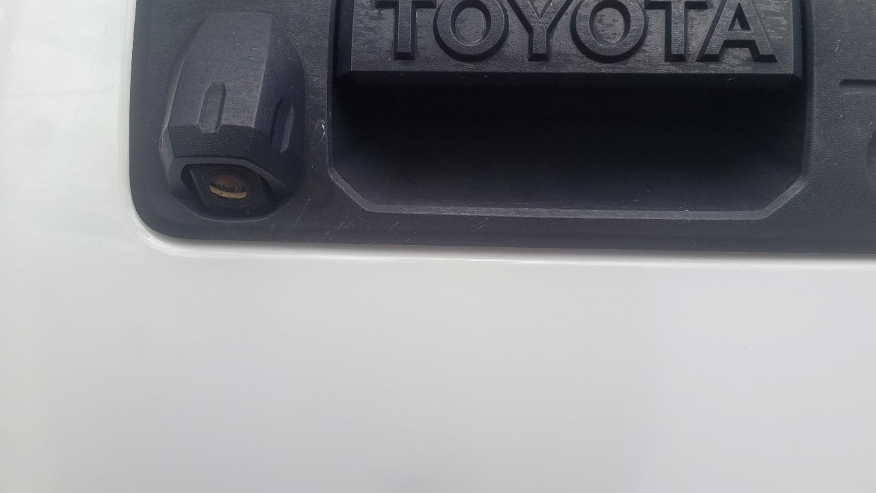 Toyota Tundra 4WD Limited Double Cab 6.5' Bed 5.7L (Natl) 2018