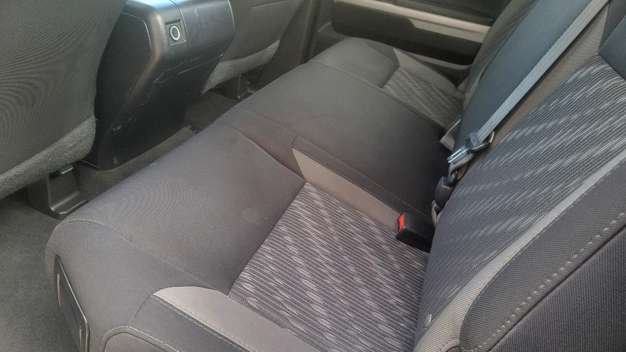 Toyota Tundra 4WD Limited Double Cab 6.5' Bed 5.7L (Natl) 2018