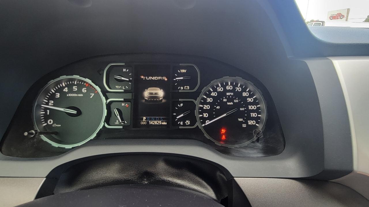 Toyota Tundra 4WD Limited Double Cab 6.5' Bed 5.7L (Natl) 2018