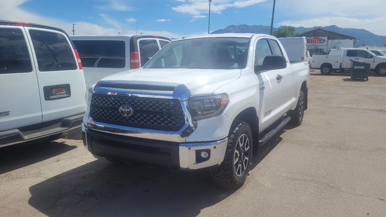 Toyota Tundra 4WD Limited Double Cab 6.5' Bed 5.7L (Natl) 2018