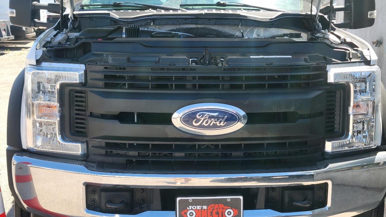 Ford Super Duty F-450 DRW XLT 4WD SuperCab 168" WB 60" CA XLT 2019
