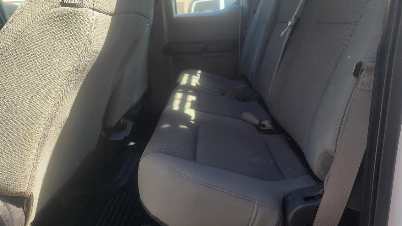 Ford Super Duty F-450 DRW XLT 4WD SuperCab 168" WB 60" CA XLT 2019