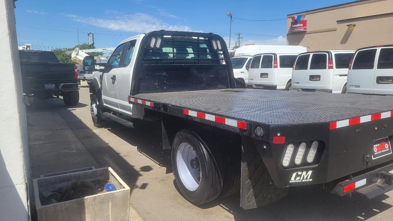 Ford Super Duty F-450 DRW XLT 4WD SuperCab 168" WB 60" CA XLT 2019