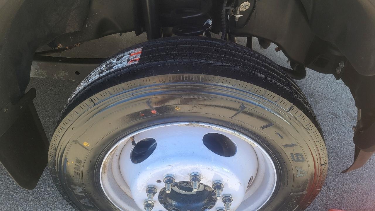 Ford Super Duty F-450 DRW XLT 4WD SuperCab 168" WB 60" CA XLT 2019