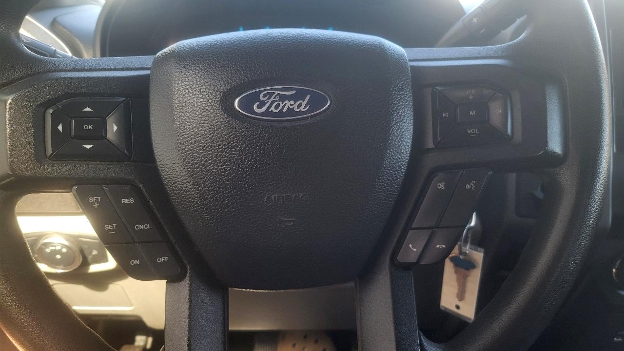 Ford Super Duty F-450 DRW XLT 4WD SuperCab 168" WB 60" CA XLT 2019