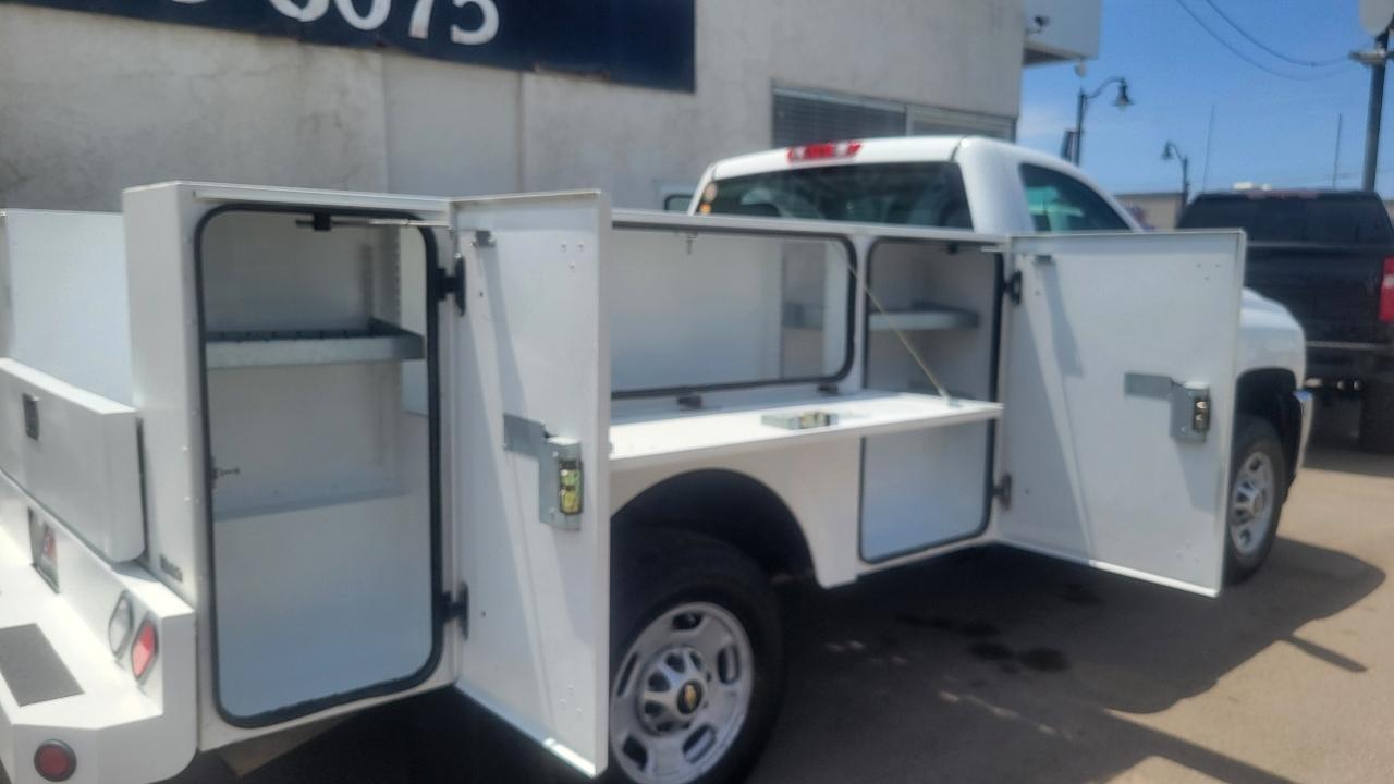 Chevrolet Silverado 2500HD 2WD Reg Cab 133.7" Work Truck 2013