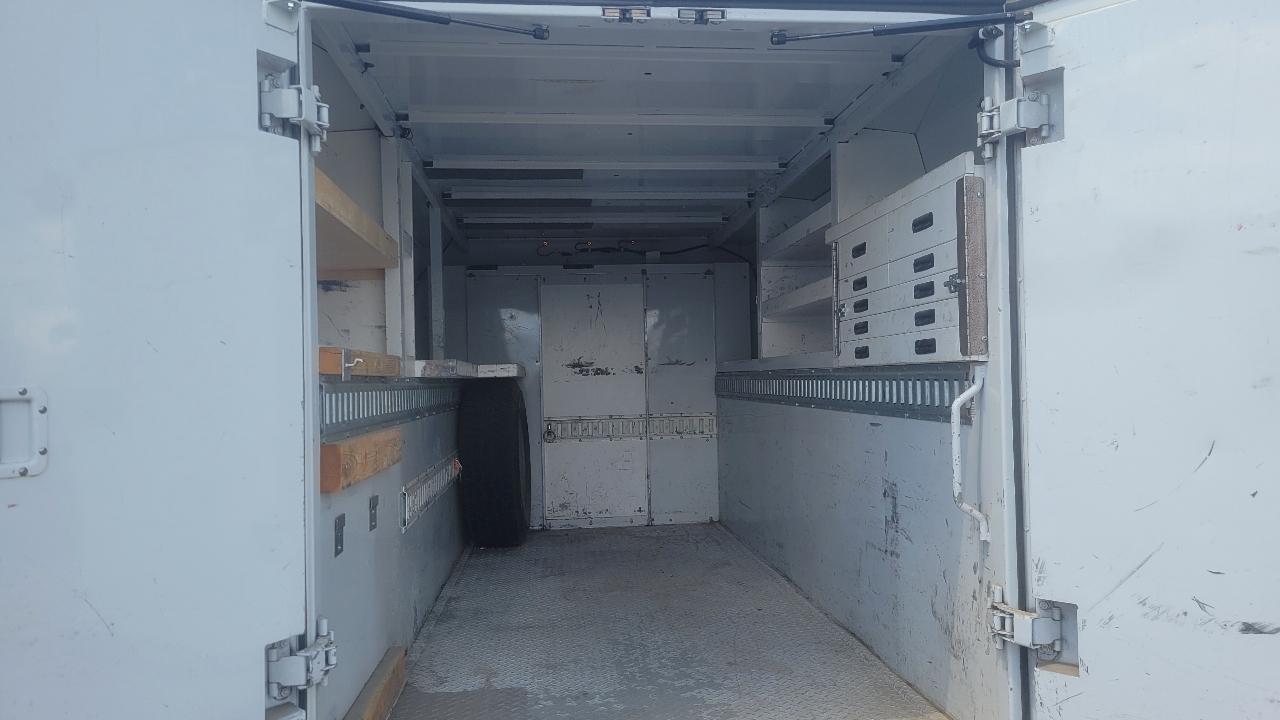Ford Econoline Commercial Cutaway E-350 Super Duty 138" SRW 2014