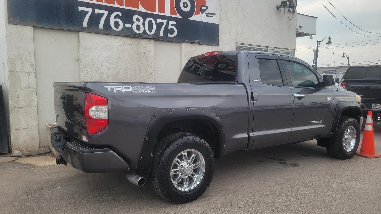 Toyota Tundra 4WD Limited Double Cab 6.5' Bed 5.7L (Natl) 2017