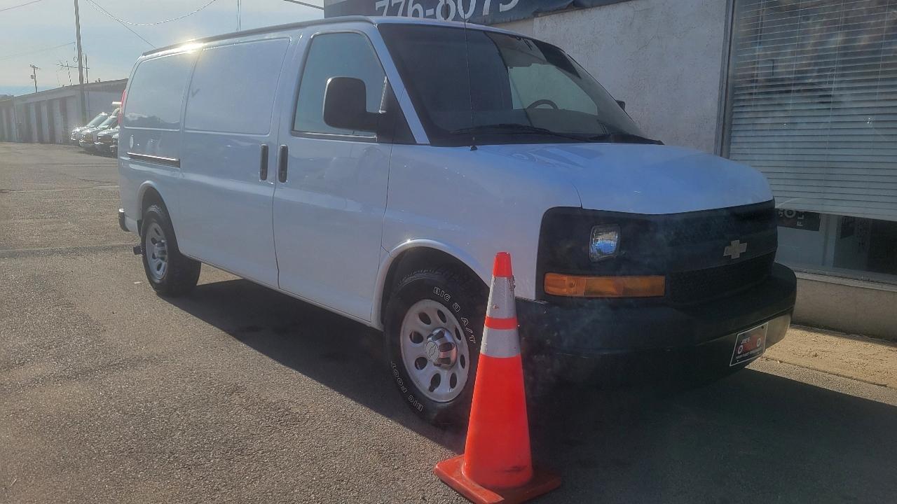 Chevrolet Express Cargo Van AWD 1500 135" 2014
