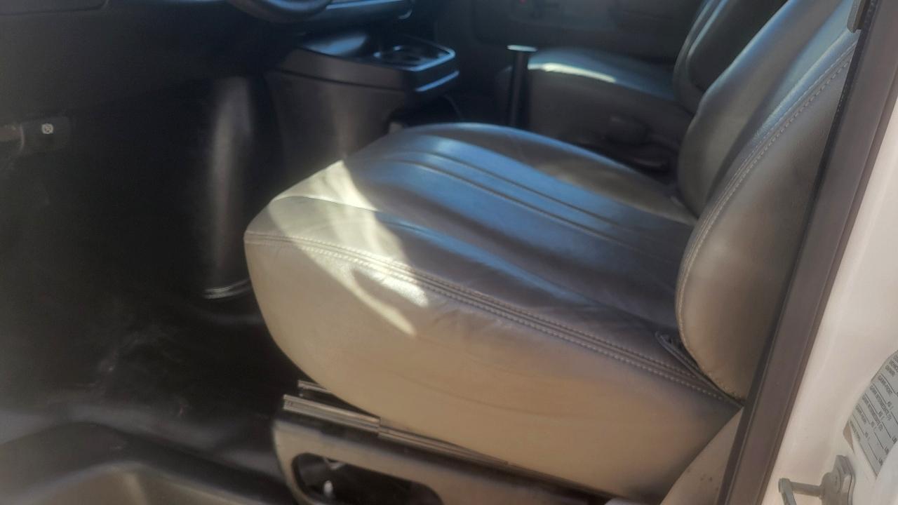 Chevrolet Express Cargo Van AWD 1500 135" 2014