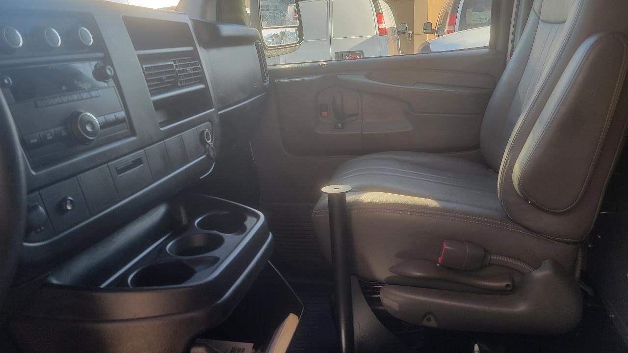 Chevrolet Express Cargo Van AWD 1500 135" 2014