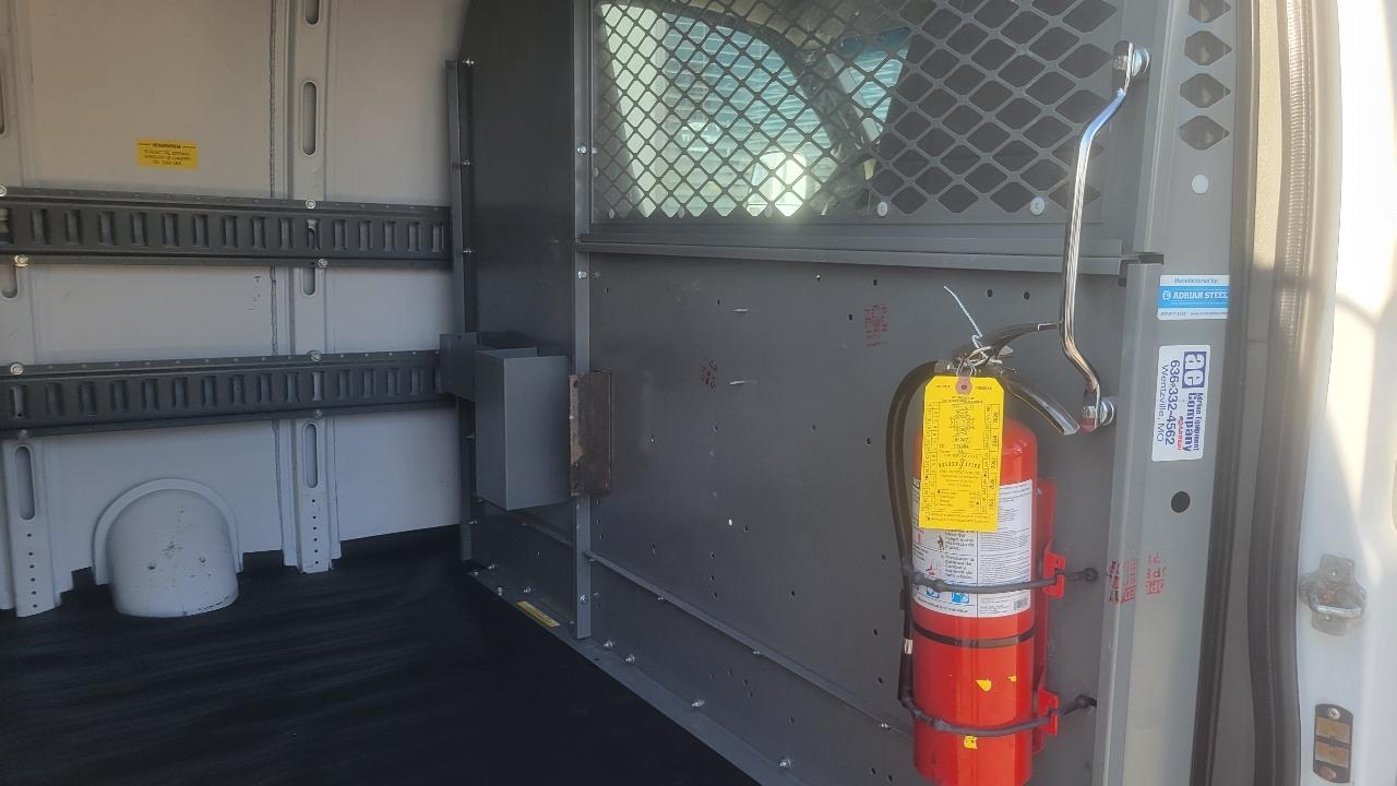 Chevrolet Express Cargo Van AWD 1500 135" 2014