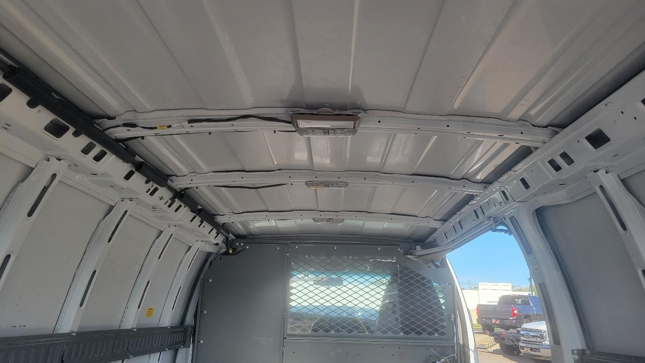 Chevrolet Express Cargo Van AWD 1500 135" 2014
