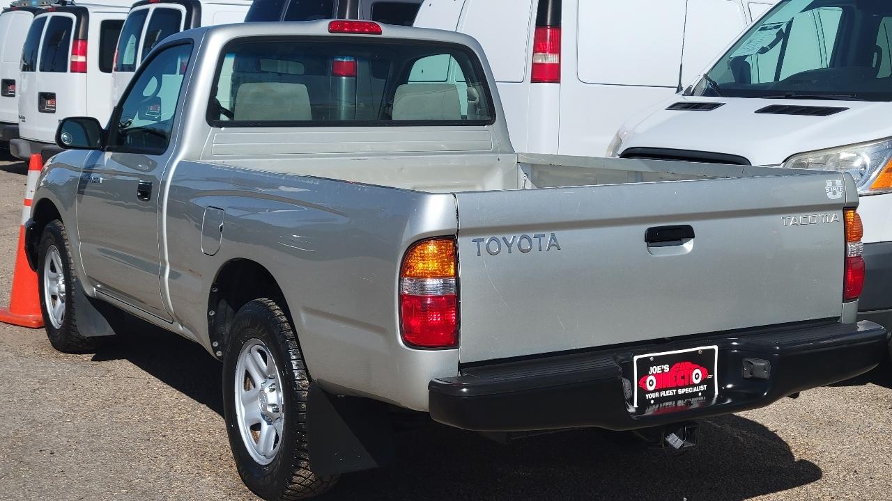 Toyota Tacoma Reg Cab Manual (Natl) 2004