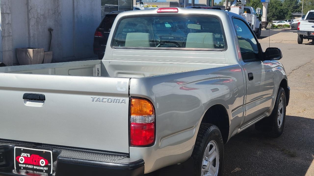 Toyota Tacoma Reg Cab Manual (Natl) 2004
