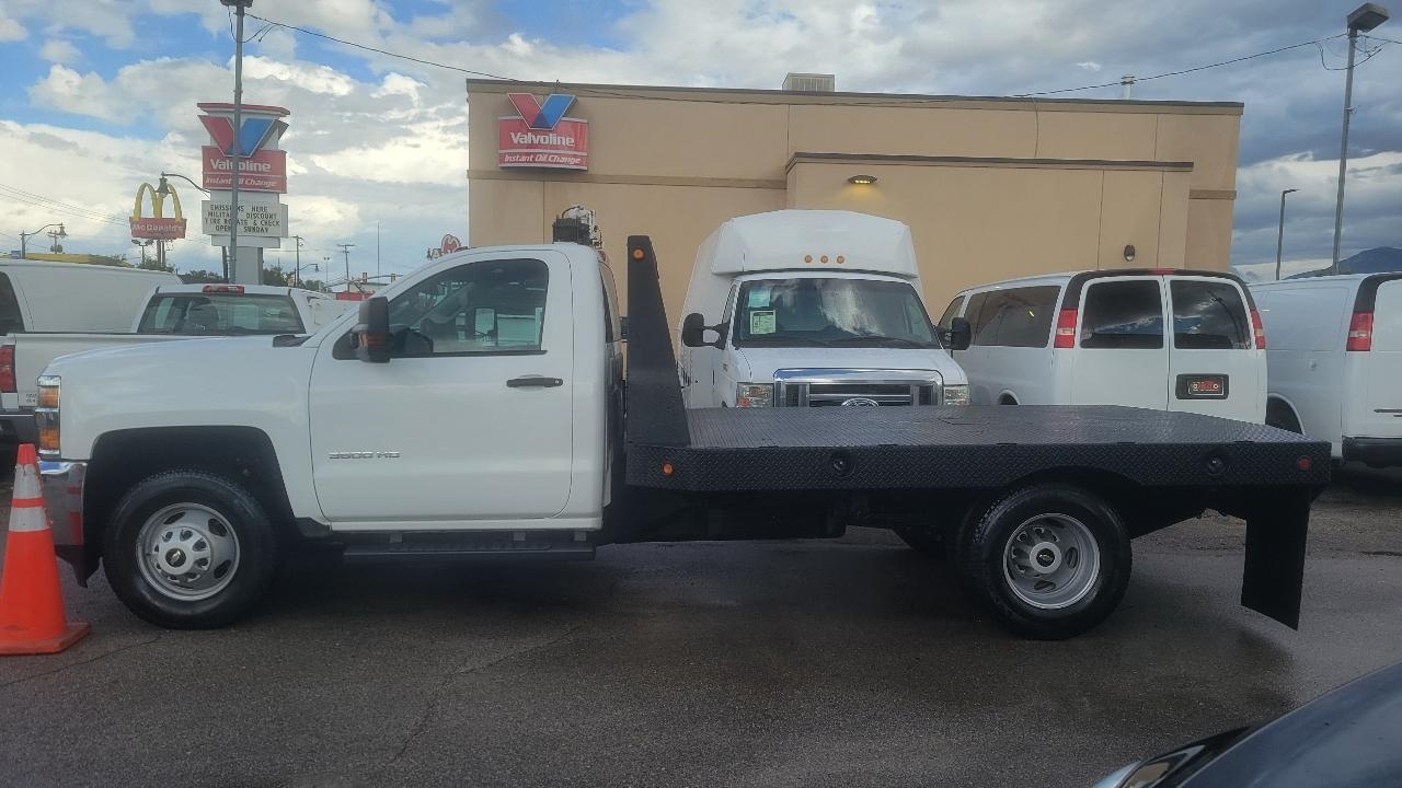 Chevrolet Silverado 3500HD 4WD Reg Cab 162" WB, 83.58" CA WT 2016