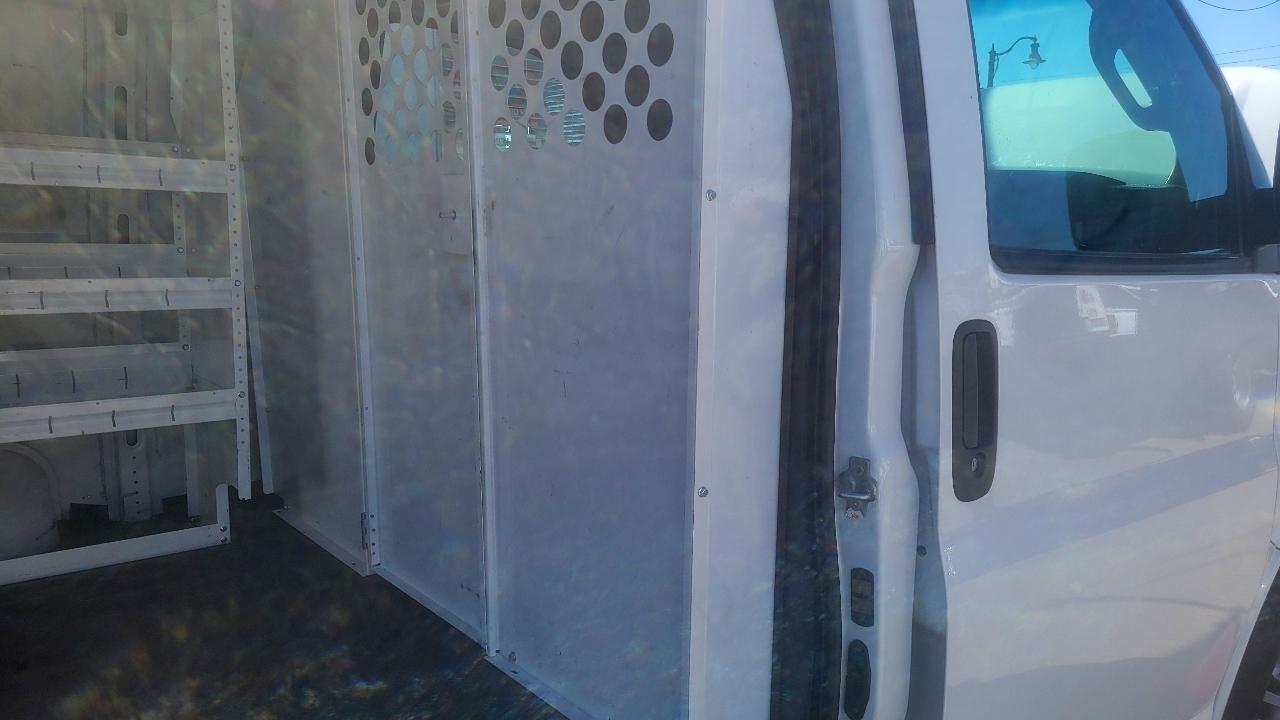 Chevrolet Express Cargo Van RWD 2500 135" 2020