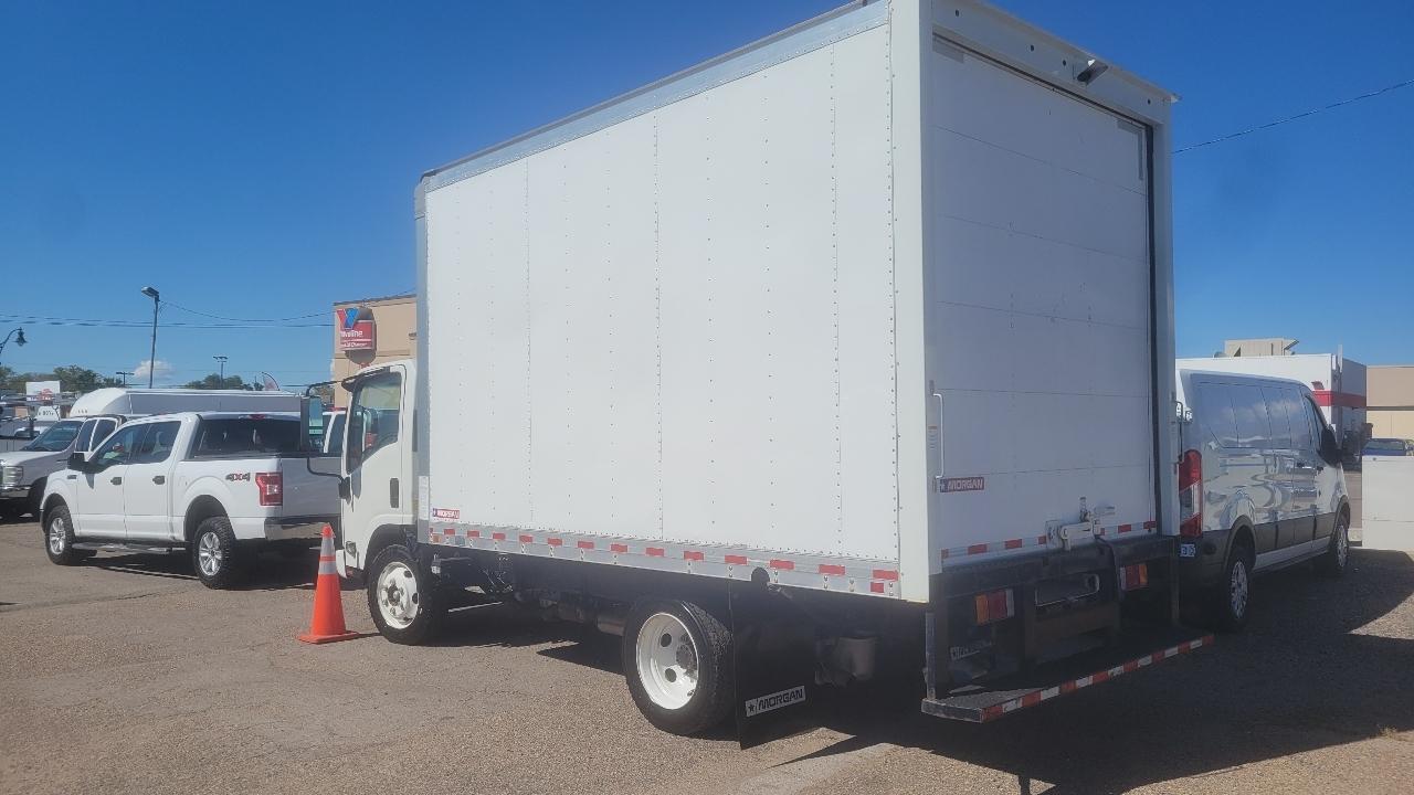 Chevrolet 4500 LCF Gas 2WD Reg Cab 132.5" 2021