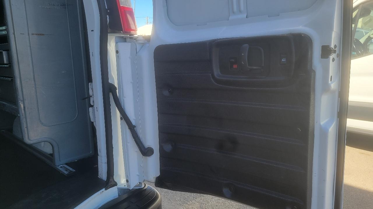 Chevrolet Express Cargo Van RWD 3500 135" 2019