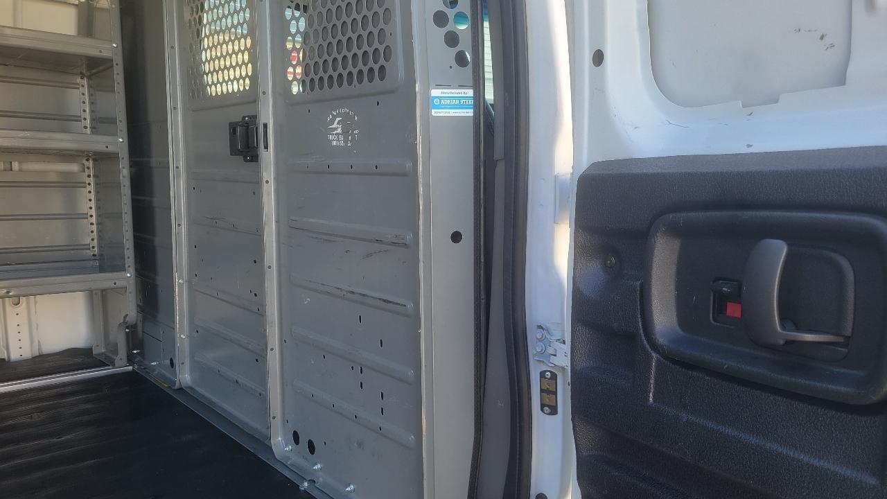Chevrolet Express Cargo Van RWD 3500 135" 2019