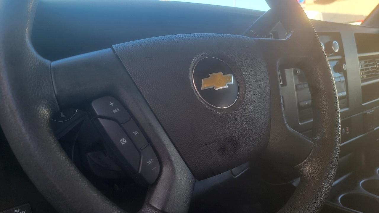 Chevrolet Express Cargo Van RWD 3500 135" 2019