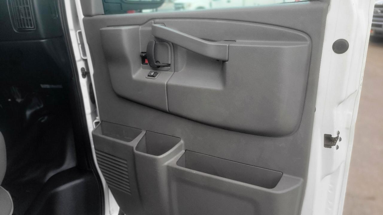 Chevrolet Express Cargo Van RWD 2500 135" 2018