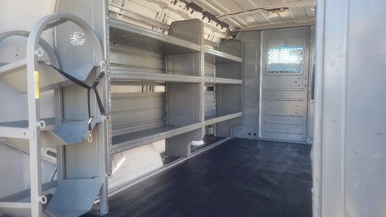 Chevrolet Express Cargo Van RWD 2500 135" 2020