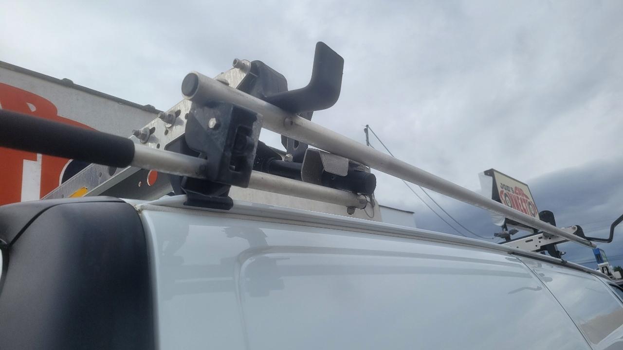 Chevrolet Express Cargo Van RWD 2500 135" 2017