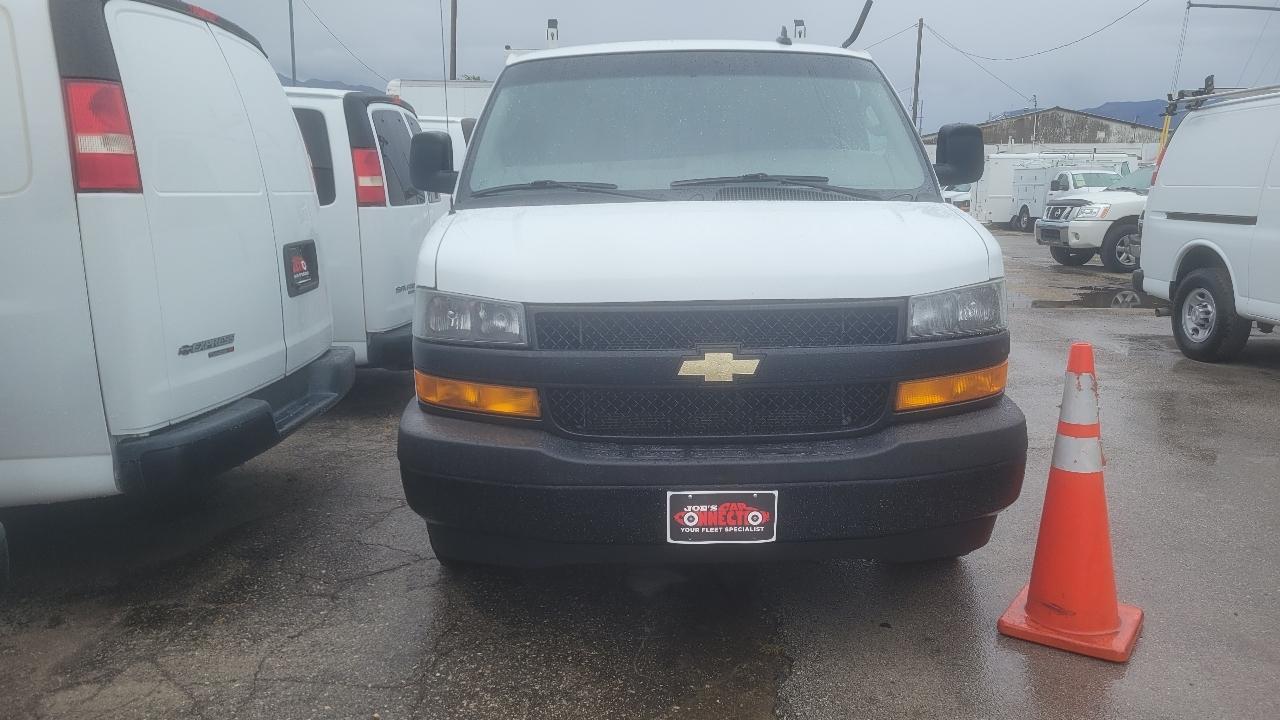 Chevrolet Express Cargo Van RWD 2500 135" 2020