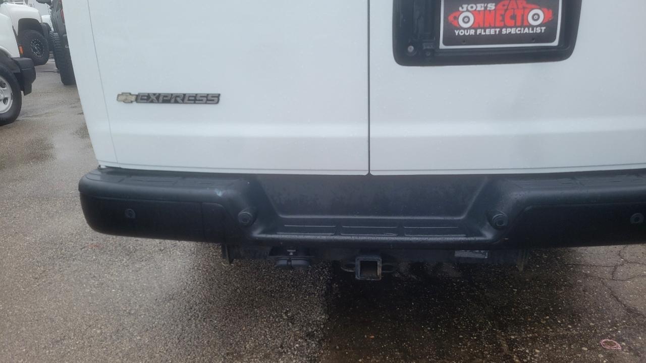 Chevrolet Express Cargo Van RWD 2500 135" 2020