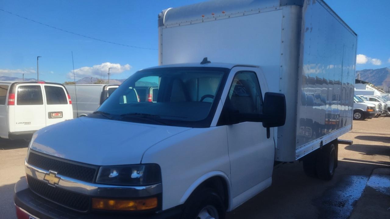 Chevrolet Express Commercial Cutaway 3500 Van 159" 2019