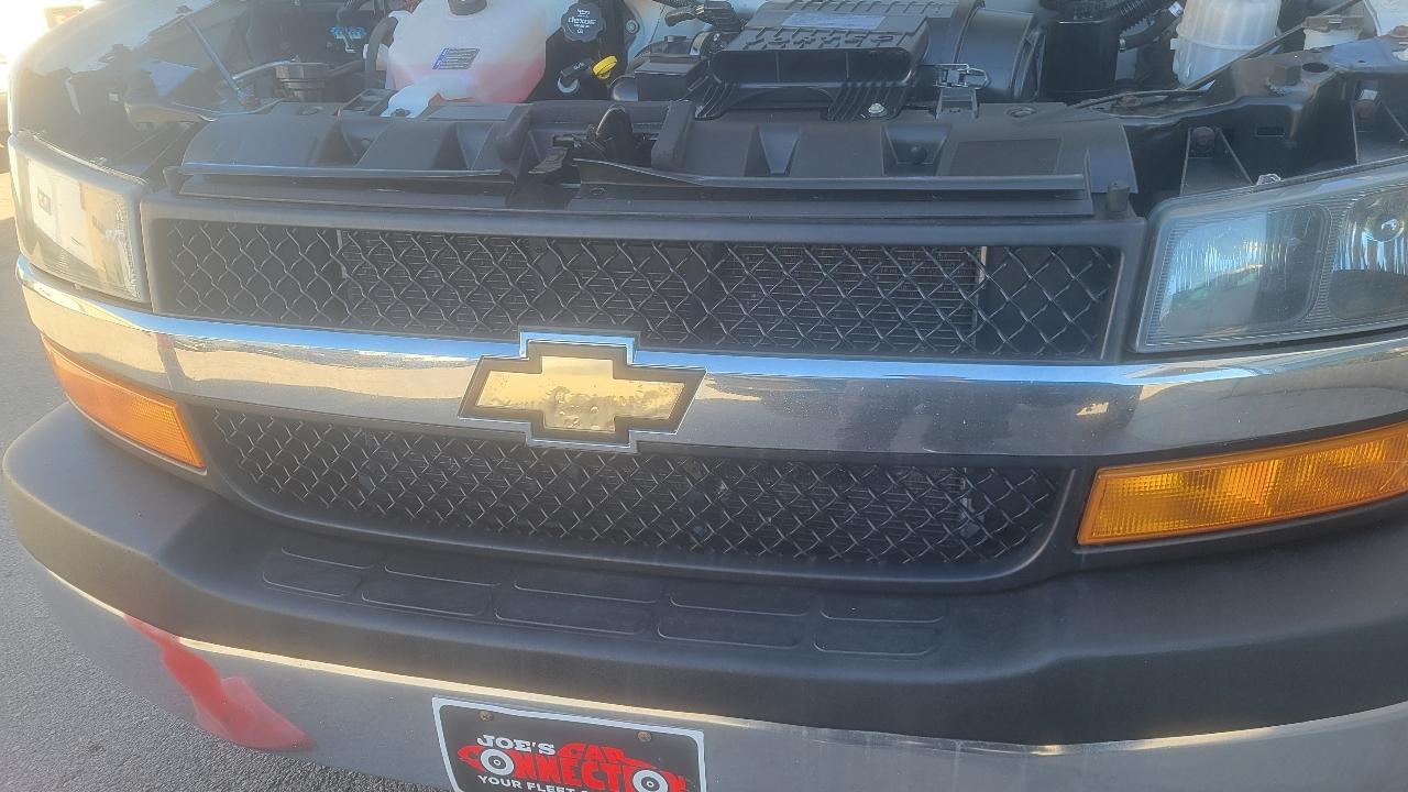 Chevrolet Express Commercial Cutaway 3500 Van 159" 2019