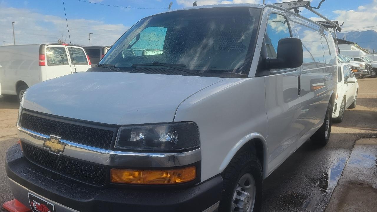 Chevrolet Express Cargo Van RWD 2500 135" 2018