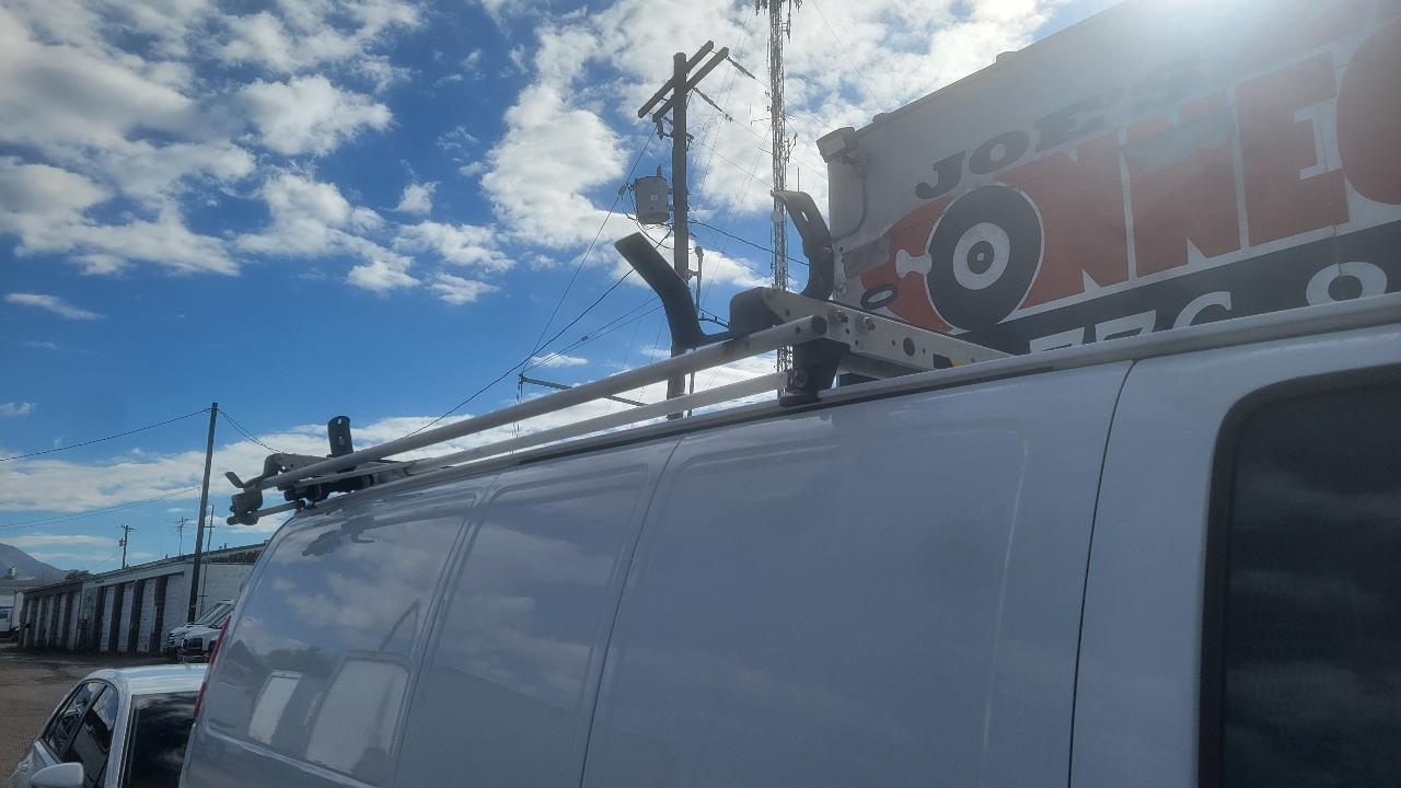 Chevrolet Express Cargo Van RWD 2500 135" 2018