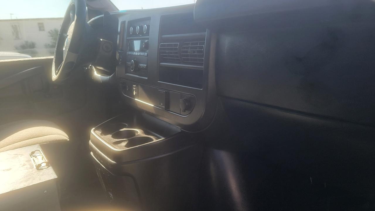 Chevrolet Express Cargo Van RWD 2500 135" 2018