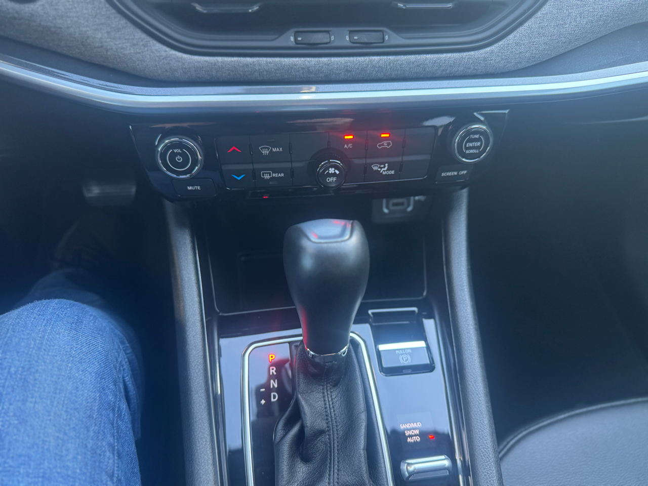 Jeep Compass Latitude 4x4 2025 Jeep Compass Latitude 4x4 2025