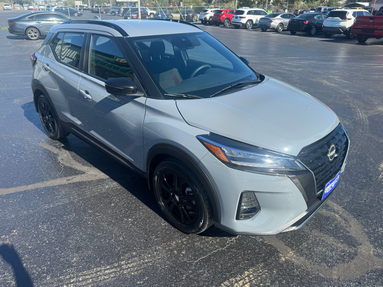 Nissan Kicks SR FWD 2023 Nissan Kicks SR FWD 2023